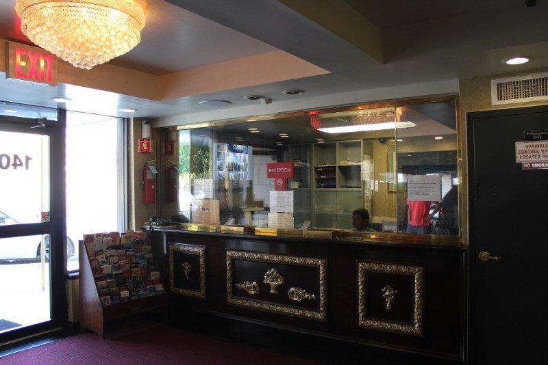 Brooklyn Motor Inn New York Exterior photo